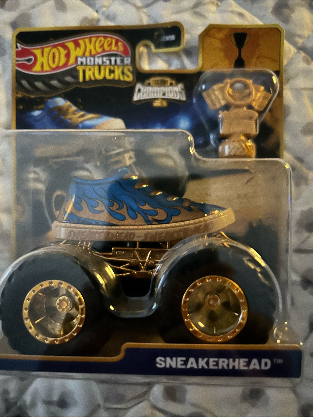Hot wheels Sneakerhead Monster Truck